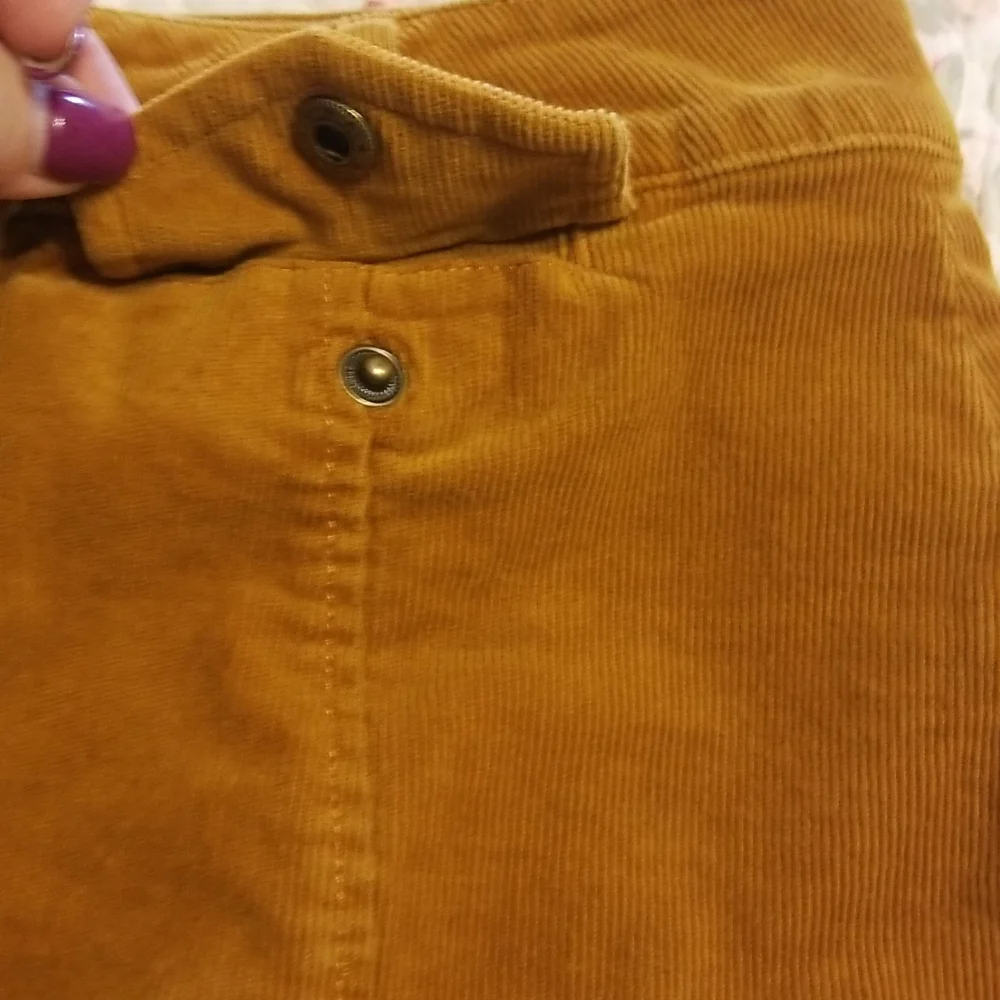 Forever 21 mustard corduroy skirt - Picture 7 of 8